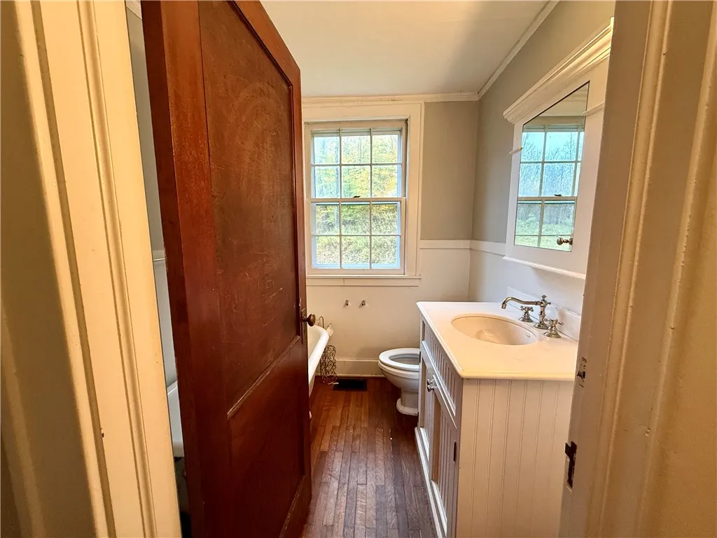 221 Centennial Farm Lane, Butternuts, New York 137, Butternuts, New York 13776, 4 Bedrooms Bedrooms, 10 Rooms Rooms,2 BathroomsBathrooms,Residential Lease,For Rent,221 Centennial Farm Lane, Butternuts, New York 137,0,R1646365