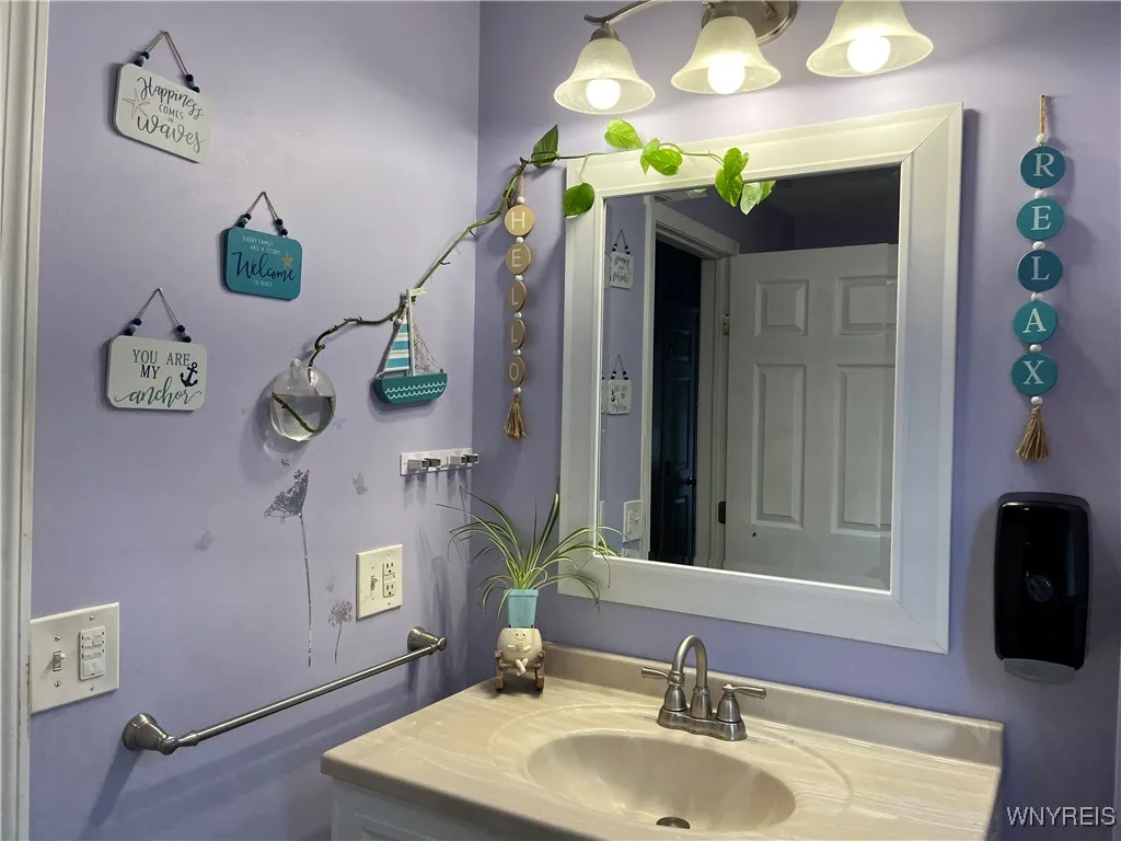 36 Park Avenue, Royalton, New York 14105, Royalton, New York 14105, 3 Bedrooms Bedrooms, ,2 BathroomsBathrooms,Residential,For Sale,36 Park Avenue, Royalton, New York 14105,0,B1646248