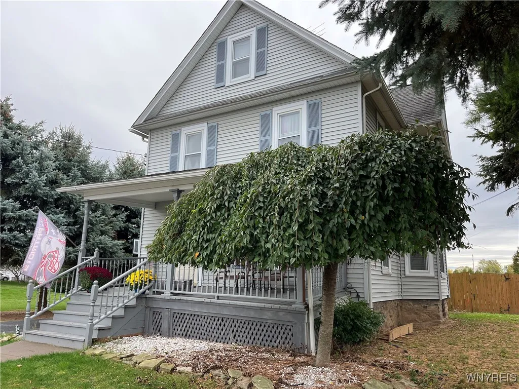 36 Park Avenue, Royalton, New York 14105, Royalton, New York 14105, 3 Bedrooms Bedrooms, ,2 BathroomsBathrooms,Residential,For Sale,36 Park Avenue, Royalton, New York 14105,0,B1646248