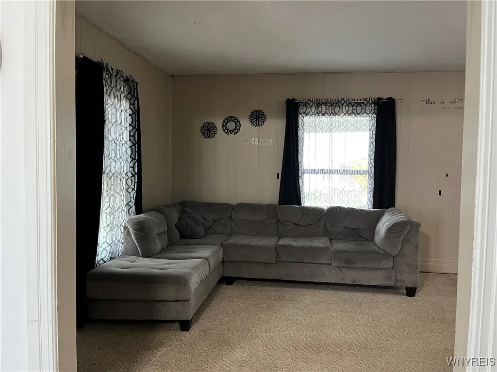 36 Park Avenue, Royalton, New York 14105, Royalton, New York 14105, 3 Bedrooms Bedrooms, ,2 BathroomsBathrooms,Residential,For Sale,36 Park Avenue, Royalton, New York 14105,0,B1646248