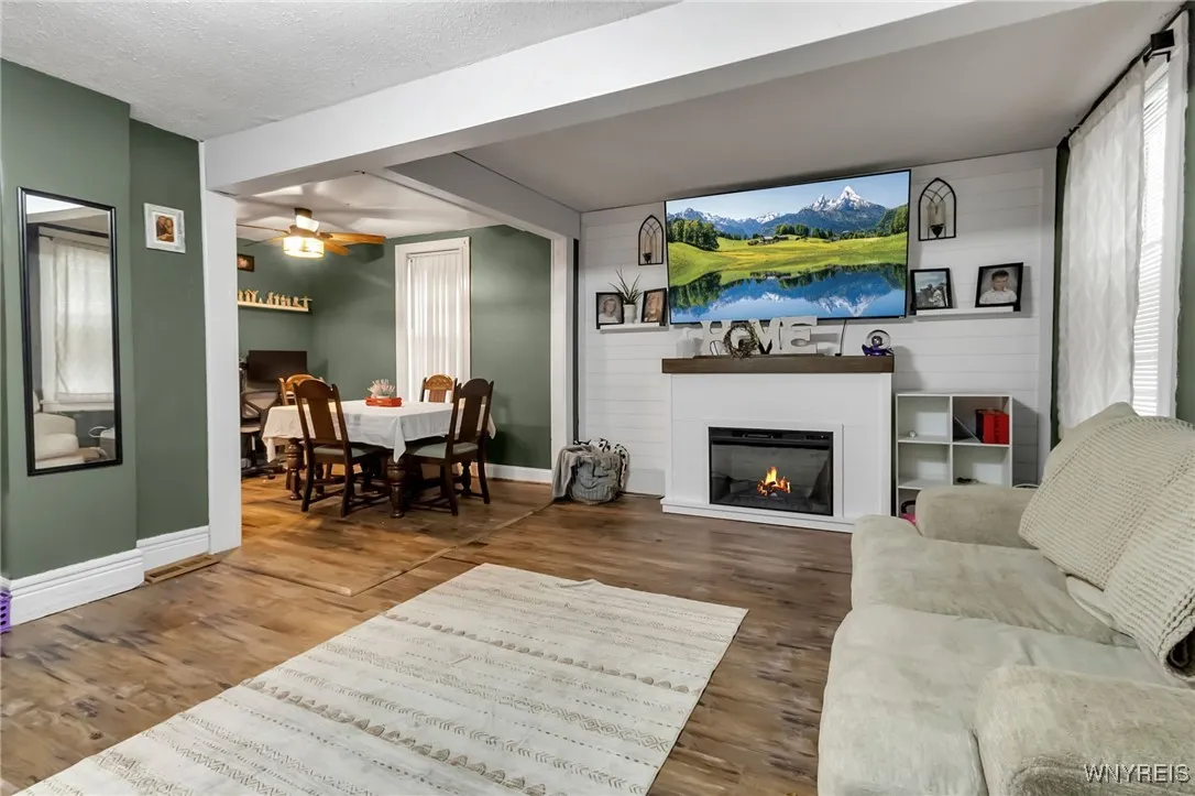 293 Olmstead Avenue, Lancaster, New York 14043, Lancaster, New York 14043, 3 Bedrooms Bedrooms, 10 Rooms Rooms,2 BathroomsBathrooms,Residential,For Sale,293 Olmstead Avenue, Lancaster, New York 14043,0,B1646307