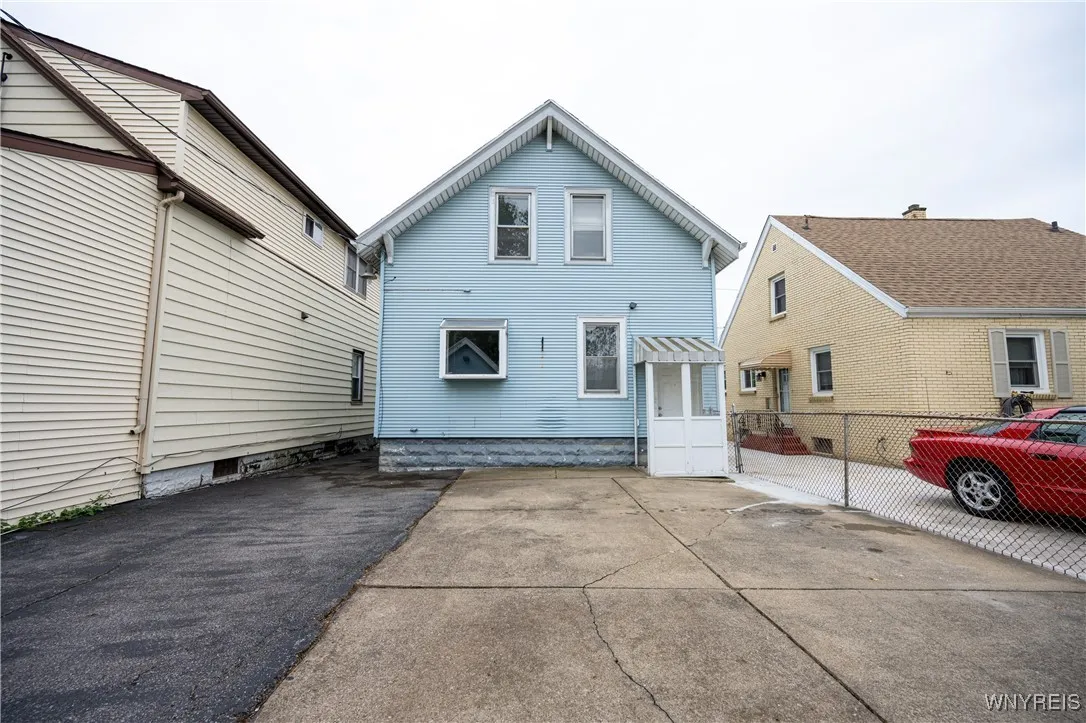 108 David Avenue, Cheektowaga, New York 14225, Cheektowaga, New York 14225, 4 Bedrooms Bedrooms, ,2 BathroomsBathrooms,Residential,For Sale,108 David Avenue, Cheektowaga, New York 14225,0,B1646280