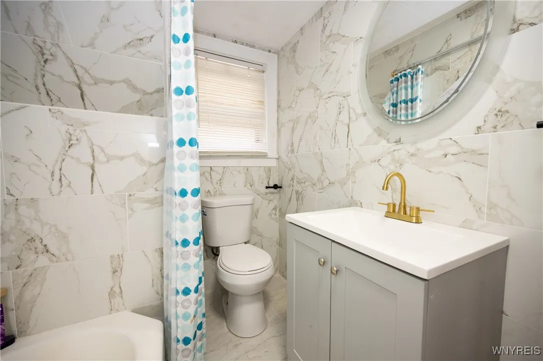 108 David Avenue, Cheektowaga, New York 14225, Cheektowaga, New York 14225, 4 Bedrooms Bedrooms, ,2 BathroomsBathrooms,Residential,For Sale,108 David Avenue, Cheektowaga, New York 14225,0,B1646280