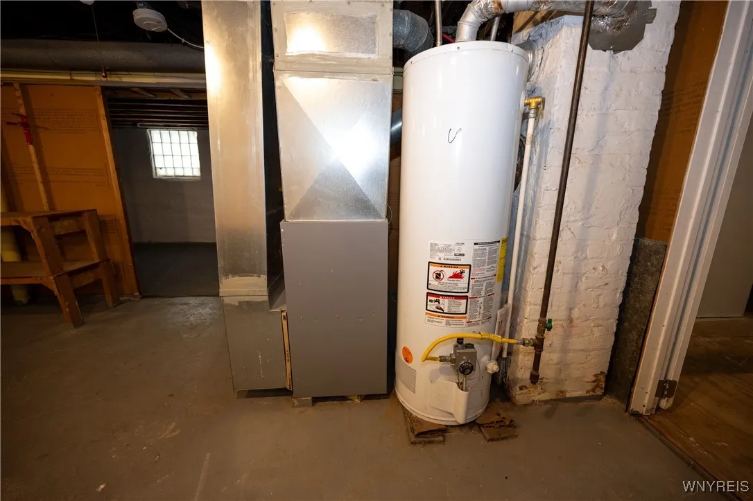 108 David Avenue, Cheektowaga, New York 14225, Cheektowaga, New York 14225, 4 Bedrooms Bedrooms, ,2 BathroomsBathrooms,Residential,For Sale,108 David Avenue, Cheektowaga, New York 14225,0,B1646280