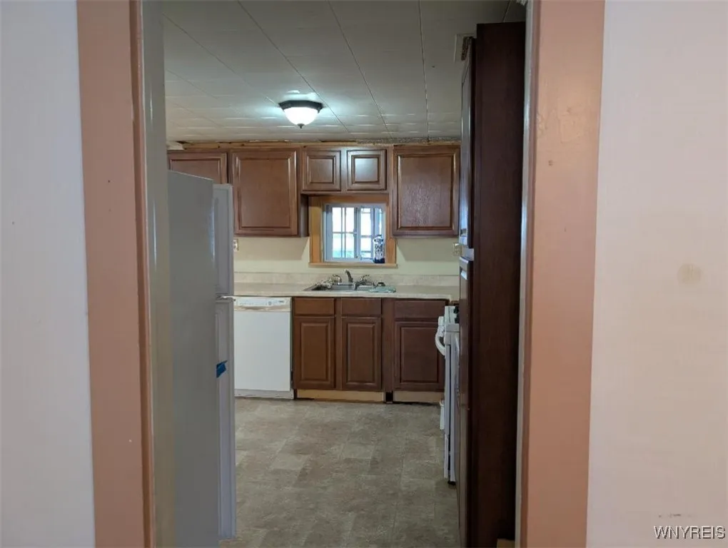 33 Genesee Street, Cuba, New York 14727, Cuba, New York 14727, 4 Bedrooms Bedrooms, 9 Rooms Rooms,2 BathroomsBathrooms,Residential,For Sale,33 Genesee Street, Cuba, New York 14727,0,B1646194