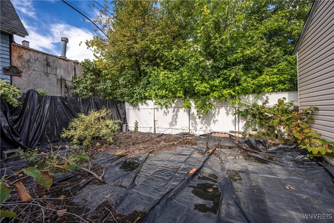 84 Brayton Street, Buffalo, New York 14213, Buffalo, New York 14213, 3 Bedrooms Bedrooms, 6 Rooms Rooms,1 BathroomBathrooms,Residential,Closed,84 Brayton Street, Buffalo, New York 14213,0,B1639349