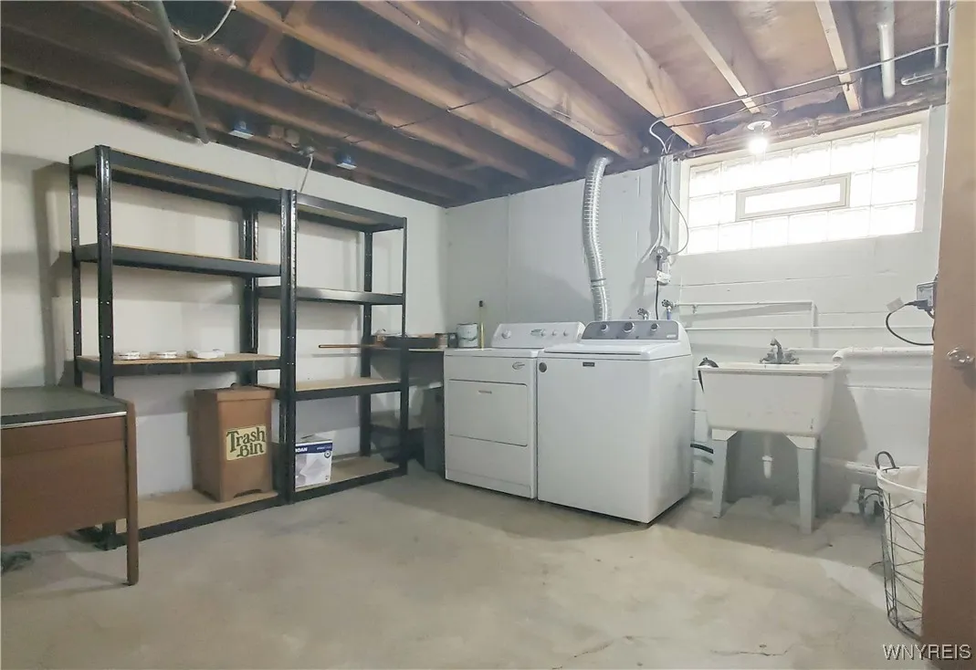 358 Brookwood Drive, Hamburg, New York 14075, Hamburg, New York 14075, 3 Bedrooms Bedrooms, 13 Rooms Rooms,2 BathroomsBathrooms,Residential,For Sale,358 Brookwood Drive, Hamburg, New York 14075,0,B1645989 358 Brookwood Drive, Hamburg, New York 14075, Hamburg, New York 14075, 3 Bedrooms Bedrooms, 13 Rooms Rooms,2 BathroomsBathrooms,Residential,For Sale,358 Brookwood Drive, Hamburg, New York 14075,0,B1645989