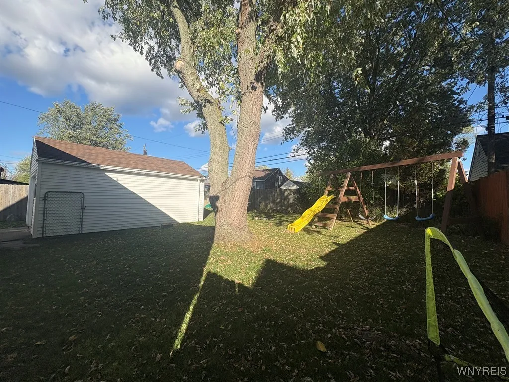 205 Conant Drive, Tonawanda, New York 14223, Tonawanda, New York 14223, 4 Bedrooms Bedrooms, 10 Rooms Rooms,1 BathroomBathrooms,Residential,Closed,205 Conant Drive, Tonawanda, New York 14223,0,B1646189