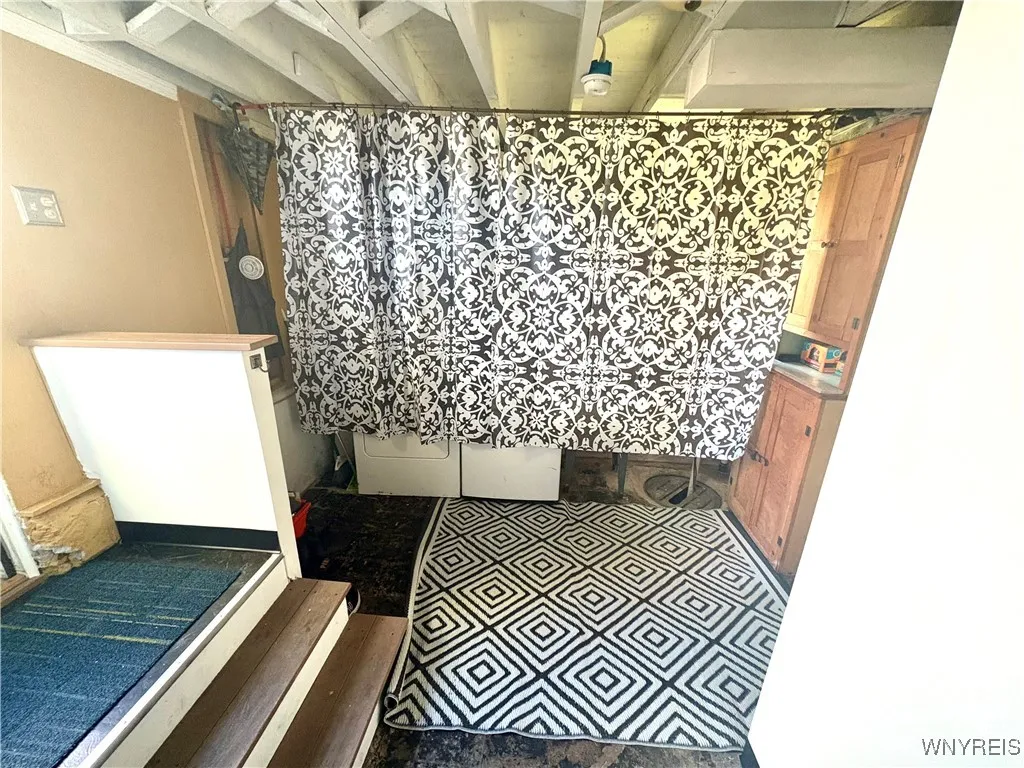 205 Conant Drive, Tonawanda, New York 14223, Tonawanda, New York 14223, 4 Bedrooms Bedrooms, 10 Rooms Rooms,1 BathroomBathrooms,Residential,Closed,205 Conant Drive, Tonawanda, New York 14223,0,B1646189