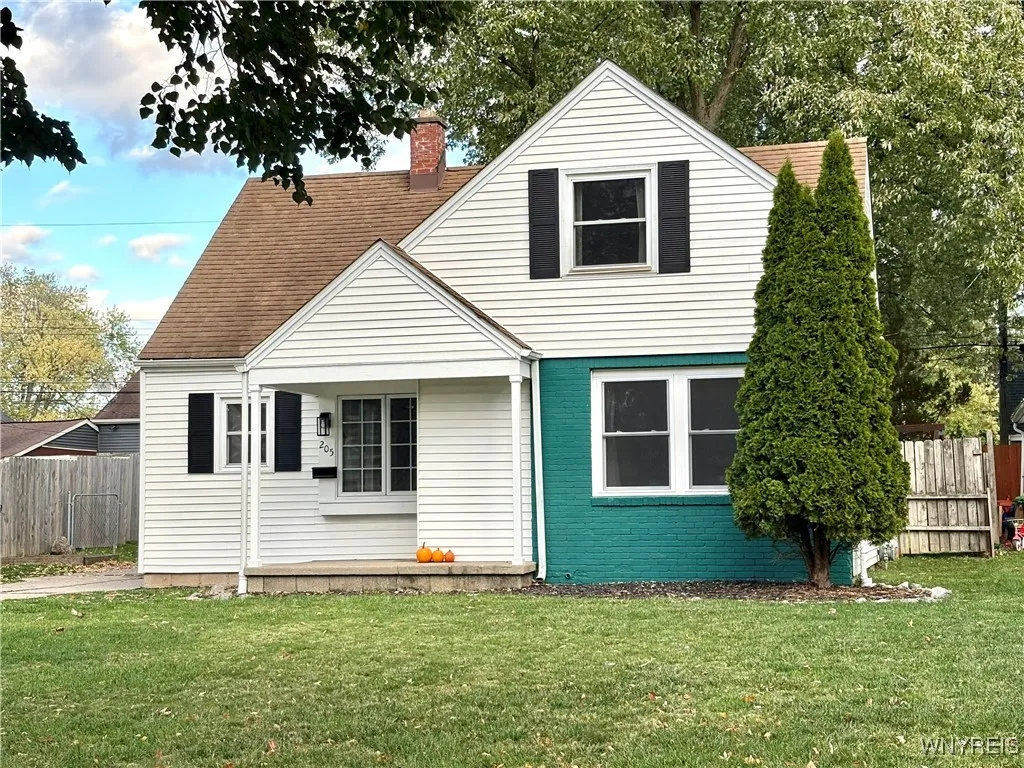 205 Conant Drive, Tonawanda, New York 14223, Tonawanda, New York 14223, 4 Bedrooms Bedrooms, 10 Rooms Rooms,1 BathroomBathrooms,Residential,Closed,205 Conant Drive, Tonawanda, New York 14223,0,B1646189