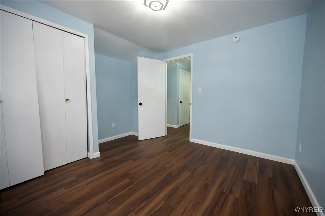 930 Sun Valley Drive, North Tonawanda, New York 14, North Tonawanda, New York 14120, 3 Bedrooms Bedrooms, 7 Rooms Rooms,1 BathroomBathrooms,Residential,For Sale,930 Sun Valley Drive, North Tonawanda, New York 14,0,B1645489