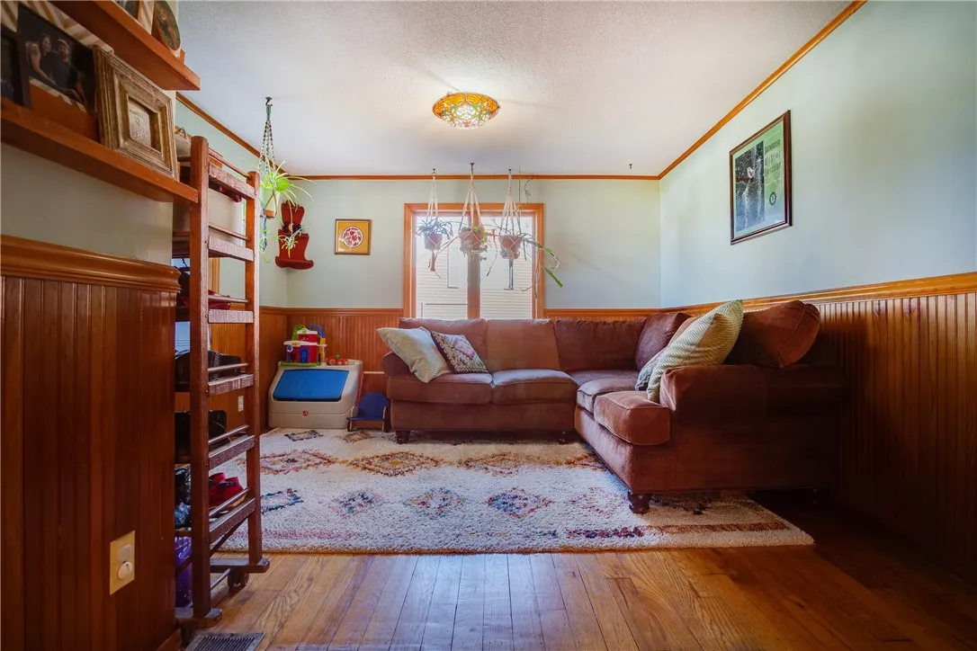 25 Dewitt Drive, Sidney, New York 13838, Sidney, New York 13838, 5 Bedrooms Bedrooms, 10 Rooms Rooms,2 BathroomsBathrooms,Residential,For Sale,25 Dewitt Drive, Sidney, New York 13838,0,R1634668