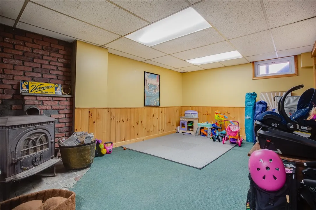 25 Dewitt Drive, Sidney, New York 13838, Sidney, New York 13838, 5 Bedrooms Bedrooms, 10 Rooms Rooms,2 BathroomsBathrooms,Residential,For Sale,25 Dewitt Drive, Sidney, New York 13838,0,R1634668