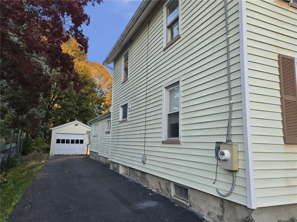 10 Clinton Street, North Dansville, New York 14437, North Dansville, New York 14437, 3 Bedrooms Bedrooms, 9 Rooms Rooms,1 BathroomBathrooms,Residential,For Sale,10 Clinton Street, North Dansville, New York 14437,0,R1646467