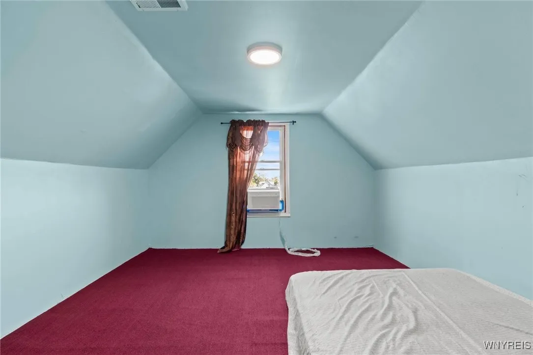 189 Kingsley St Street, Buffalo, New York 14208, Buffalo, New York 14208, 4 Bedrooms Bedrooms, ,3 BathroomsBathrooms,Residential,For Sale,189 Kingsley St Street, Buffalo, New York 14208,0,B1646209