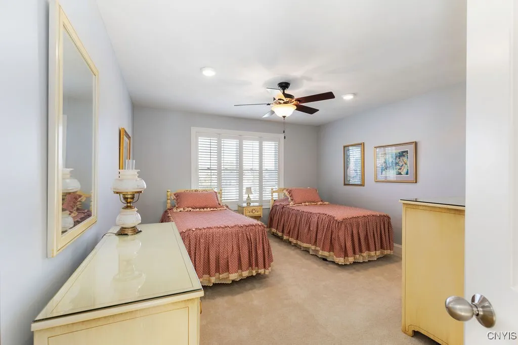 3 BEDROOM WITH FURNITURE