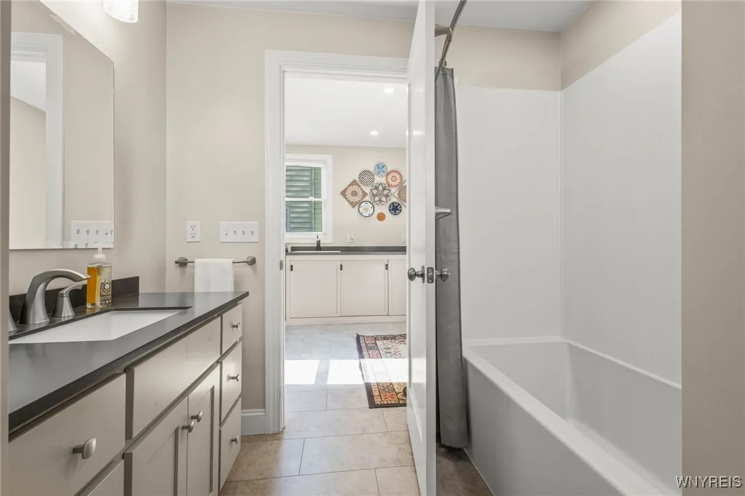 10 Reid Ave Avenue, Warsaw, New York 14569, Warsaw, New York 14569, 3 Bedrooms Bedrooms, 8 Rooms Rooms,1 BathroomBathrooms,Residential,For Sale,10 Reid Ave Avenue, Warsaw, New York 14569,0,B1646387