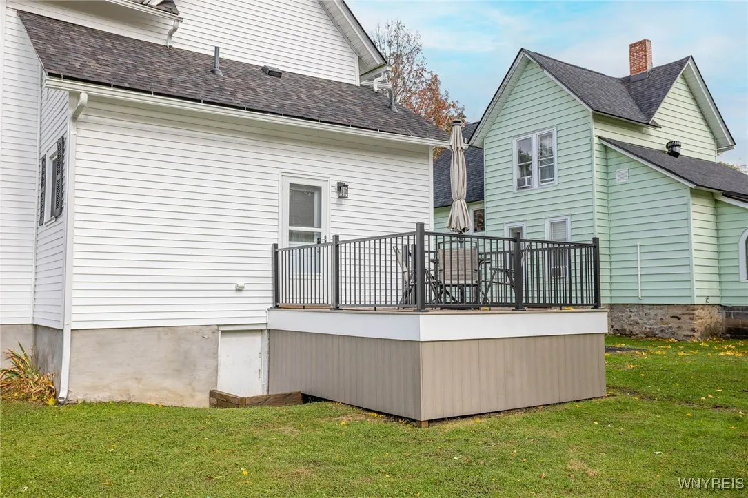 10 Reid Ave Avenue, Warsaw, New York 14569, Warsaw, New York 14569, 3 Bedrooms Bedrooms, 8 Rooms Rooms,1 BathroomBathrooms,Residential,For Sale,10 Reid Ave Avenue, Warsaw, New York 14569,0,B1646387