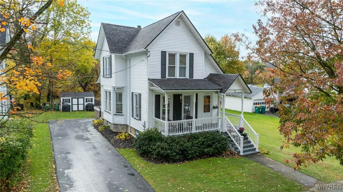 10 Reid Ave Avenue, Warsaw, New York 14569, Warsaw, New York 14569, 3 Bedrooms Bedrooms, 8 Rooms Rooms,1 BathroomBathrooms,Residential,For Sale,10 Reid Ave Avenue, Warsaw, New York 14569,0,B1646387