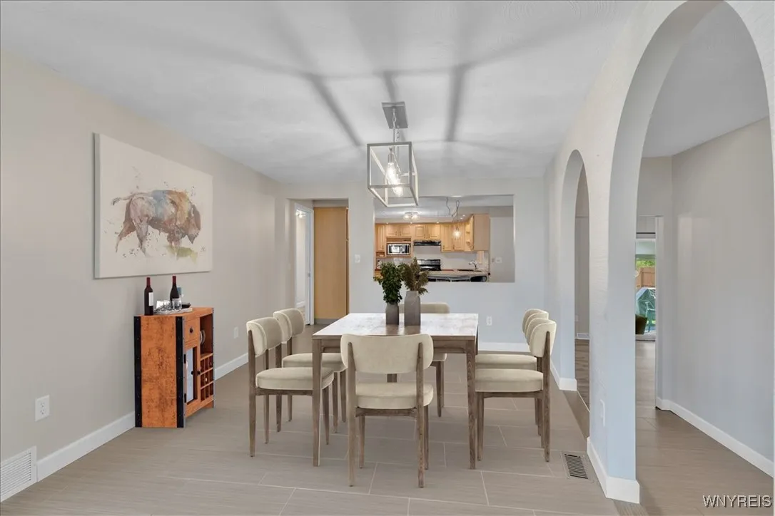 214 Presidio Place, Amherst, New York 14221, Amherst, New York 14221, 3 Bedrooms Bedrooms, 7 Rooms Rooms,2 BathroomsBathrooms,Residential,For Sale,214 Presidio Place, Amherst, New York 14221,0,B1643937