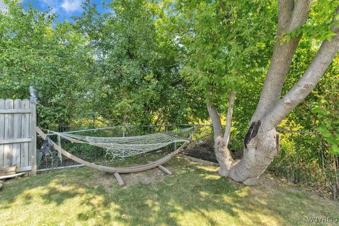 214 Presidio Place, Amherst, New York 14221, Amherst, New York 14221, 3 Bedrooms Bedrooms, 7 Rooms Rooms,2 BathroomsBathrooms,Residential,For Sale,214 Presidio Place, Amherst, New York 14221,0,B1643937