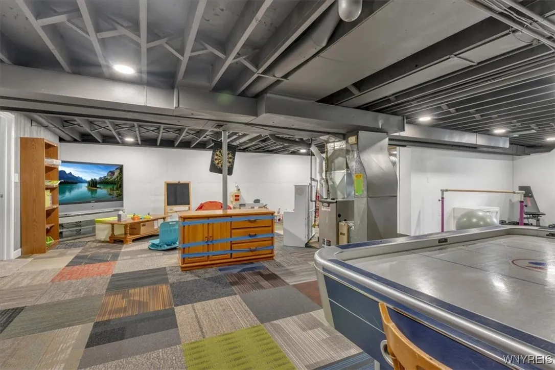 214 Presidio Place, Amherst, New York 14221, Amherst, New York 14221, 3 Bedrooms Bedrooms, 7 Rooms Rooms,2 BathroomsBathrooms,Residential,For Sale,214 Presidio Place, Amherst, New York 14221,0,B1643937