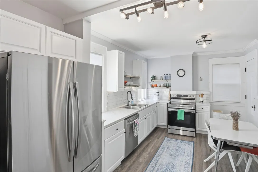 158 Merriman Street, Rochester, New York 14607, Rochester, New York 14607, 3 Bedrooms Bedrooms, 6 Rooms Rooms,1 BathroomBathrooms,Residential,Closed,158 Merriman Street, Rochester, New York 14607,0,R1642305