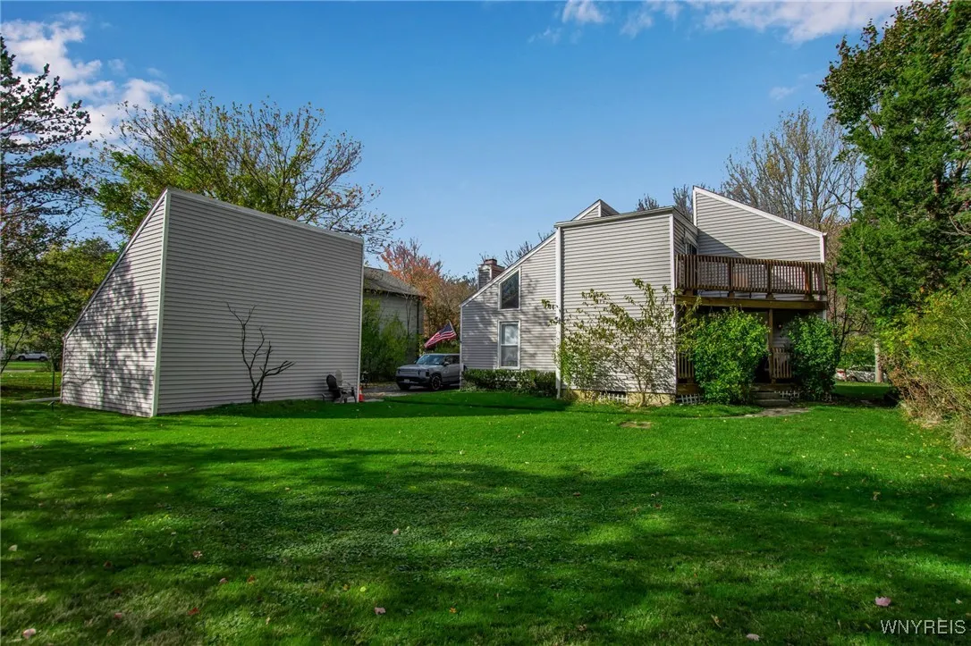 10 Woodmoor Circle, Amherst, New York 14051, Amherst, New York 14051, 3 Bedrooms Bedrooms, 8 Rooms Rooms,1 BathroomBathrooms,Residential,For Sale,10 Woodmoor Circle, Amherst, New York 14051,0,B1646278