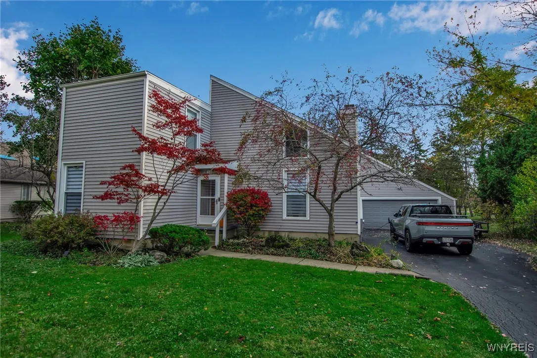 10 Woodmoor Circle, Amherst, New York 14051, Amherst, New York 14051, 3 Bedrooms Bedrooms, 8 Rooms Rooms,1 BathroomBathrooms,Residential,For Sale,10 Woodmoor Circle, Amherst, New York 14051,0,B1646278