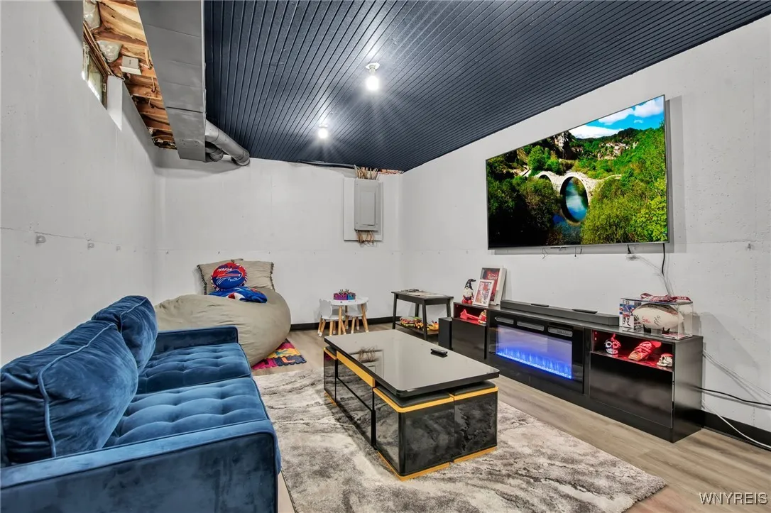 10 Woodmoor Circle, Amherst, New York 14051, Amherst, New York 14051, 3 Bedrooms Bedrooms, 8 Rooms Rooms,1 BathroomBathrooms,Residential,For Sale,10 Woodmoor Circle, Amherst, New York 14051,0,B1646278