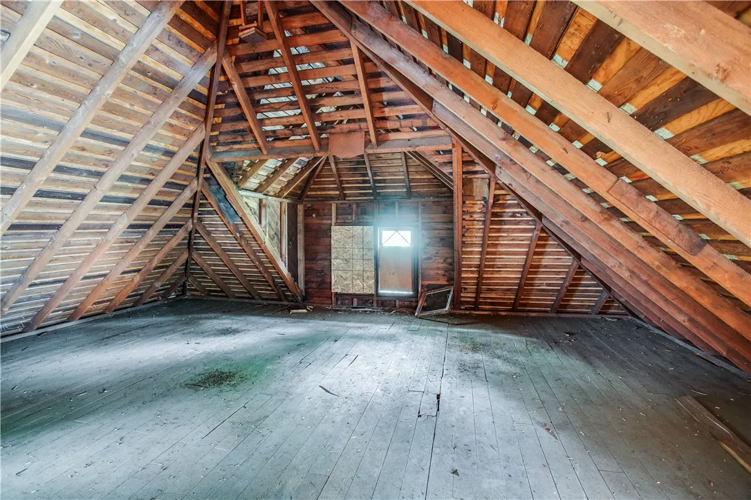 46-48 Colvin Street, Rochester, New York 14611, Rochester, New York 14611, 6 Bedrooms Bedrooms, ,2 BathroomsBathrooms,Residential,For Sale,46-48 Colvin Street, Rochester, New York 14611,0,R1645329