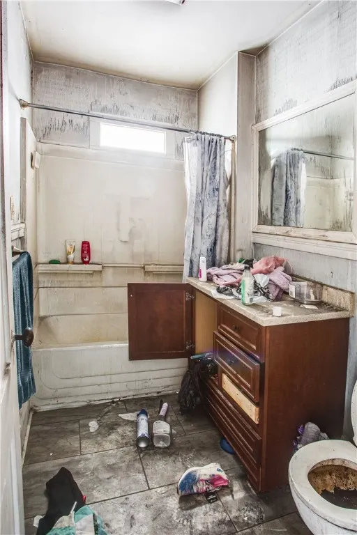46-48 Colvin Street, Rochester, New York 14611, Rochester, New York 14611, 6 Bedrooms Bedrooms, ,2 BathroomsBathrooms,Residential,For Sale,46-48 Colvin Street, Rochester, New York 14611,0,R1645329