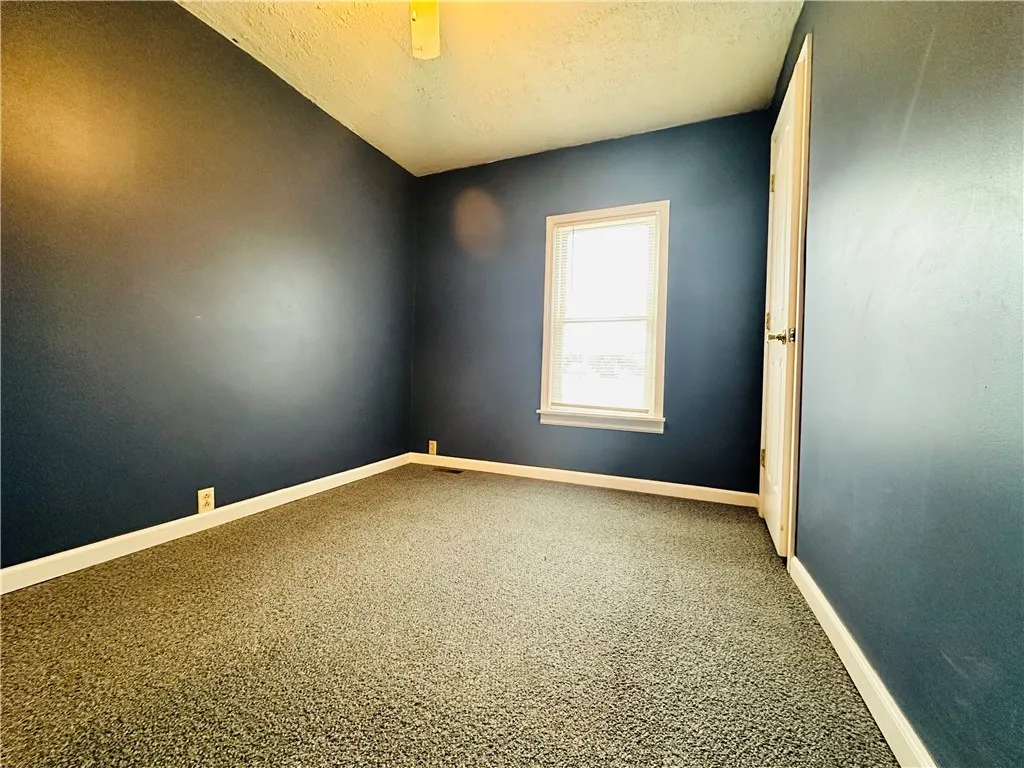 207 Birchwood Avenue, Horseheads, New York 14903, Horseheads, New York 14903, 4 Bedrooms Bedrooms, 9 Rooms Rooms,1 BathroomBathrooms,Residential,For Sale,207 Birchwood Avenue, Horseheads, New York 14903,0,R1644944