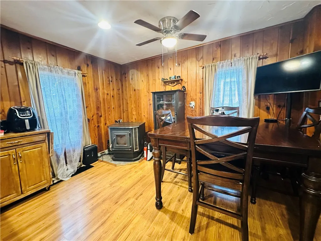 207 Birchwood Avenue, Horseheads, New York 14903, Horseheads, New York 14903, 4 Bedrooms Bedrooms, 9 Rooms Rooms,1 BathroomBathrooms,Residential,For Sale,207 Birchwood Avenue, Horseheads, New York 14903,0,R1644944