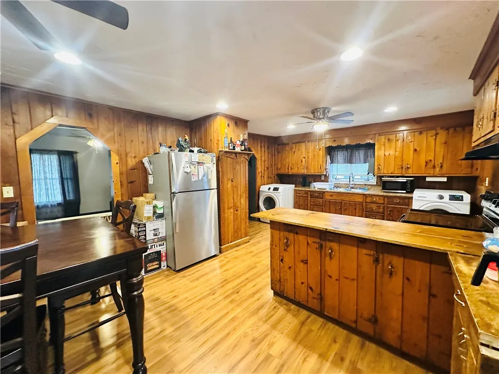 207 Birchwood Avenue, Horseheads, New York 14903, Horseheads, New York 14903, 4 Bedrooms Bedrooms, 9 Rooms Rooms,1 BathroomBathrooms,Residential,For Sale,207 Birchwood Avenue, Horseheads, New York 14903,0,R1644944