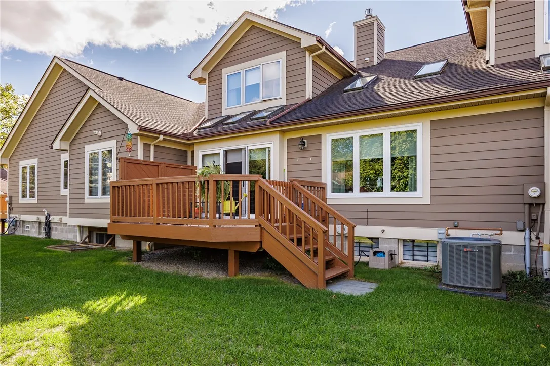 398 Spinnaker Lane, Webster, New York 14580, Webster, New York 14580, 2 Bedrooms Bedrooms, 6 Rooms Rooms,1 BathroomBathrooms,Residential,For Sale,398 Spinnaker Lane, Webster, New York 14580,0,R1646511