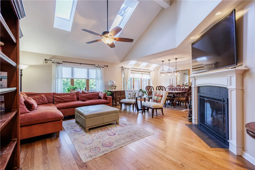 398 Spinnaker Lane, Webster, New York 14580, Webster, New York 14580, 2 Bedrooms Bedrooms, 6 Rooms Rooms,1 BathroomBathrooms,Residential,For Sale,398 Spinnaker Lane, Webster, New York 14580,0,R1646511