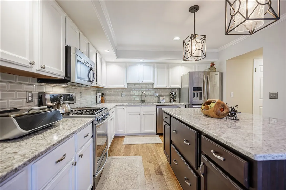 398 Spinnaker Lane, Webster, New York 14580, Webster, New York 14580, 2 Bedrooms Bedrooms, 6 Rooms Rooms,1 BathroomBathrooms,Residential,For Sale,398 Spinnaker Lane, Webster, New York 14580,0,R1646511