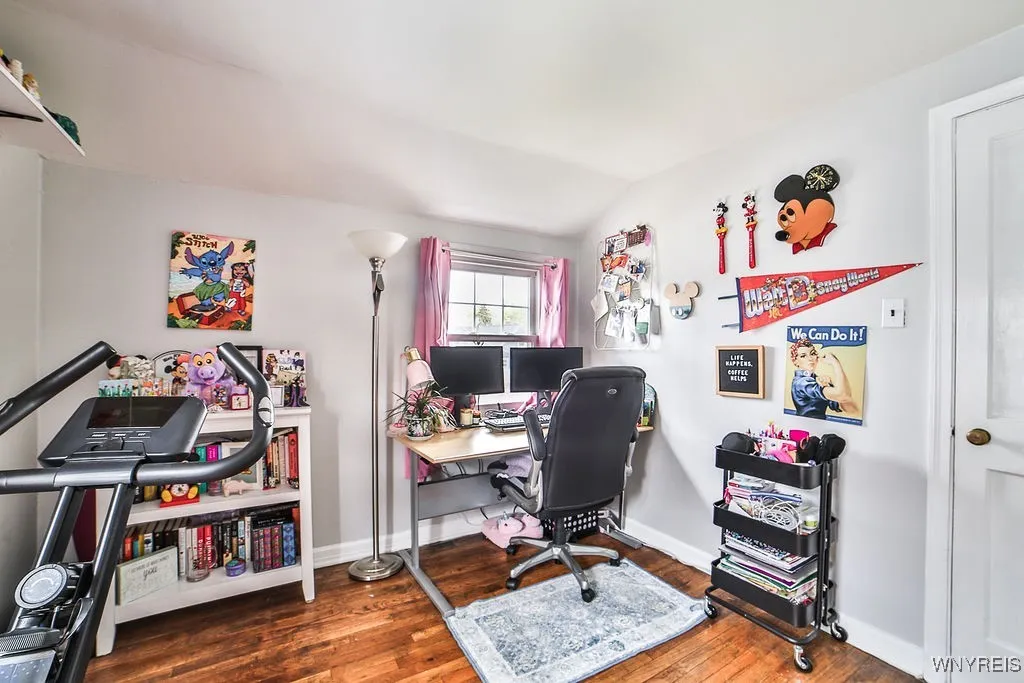 221 Midland Avenue, Tonawanda, New York 14223, Tonawanda, New York 14223, 3 Bedrooms Bedrooms, 6 Rooms Rooms,1 BathroomBathrooms,Residential,For Sale,221 Midland Avenue, Tonawanda, New York 14223,0,B1646258