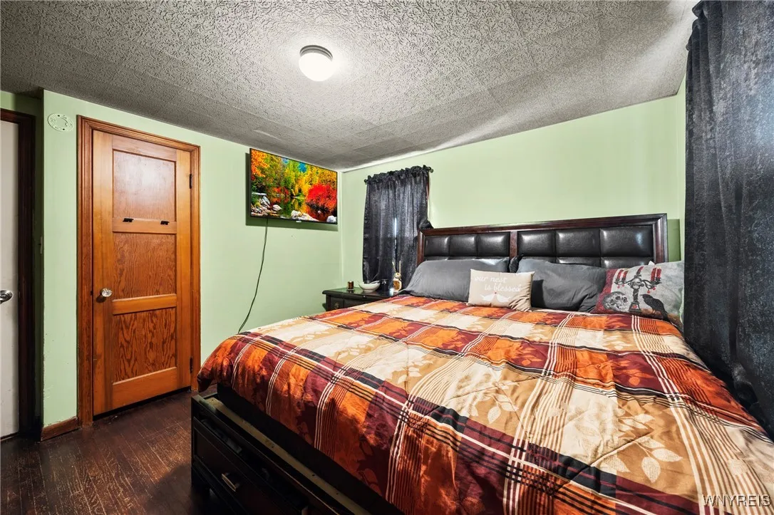 941 Walck Road, North Tonawanda, New York 14120, North Tonawanda, New York 14120, 4 Bedrooms Bedrooms, 6 Rooms Rooms,1 BathroomBathrooms,Residential,For Sale,941 Walck Road, North Tonawanda, New York 14120,0,B1646416