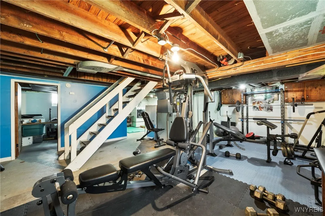 941 Walck Road, North Tonawanda, New York 14120, North Tonawanda, New York 14120, 4 Bedrooms Bedrooms, 6 Rooms Rooms,1 BathroomBathrooms,Residential,For Sale,941 Walck Road, North Tonawanda, New York 14120,0,B1646416