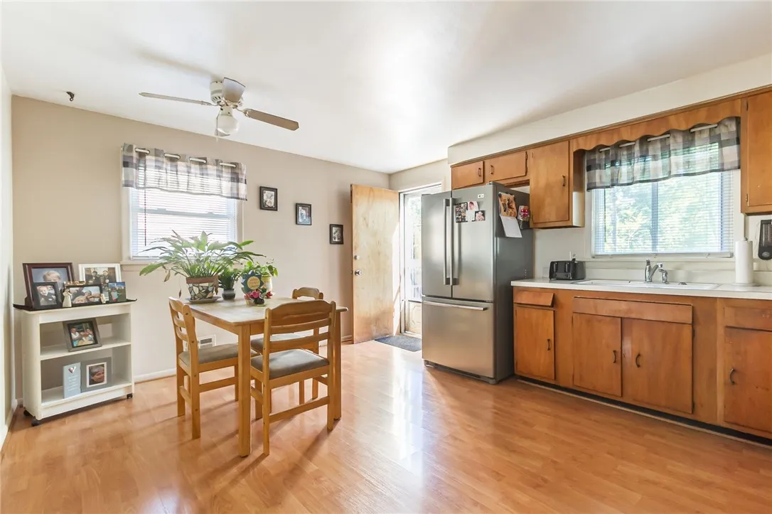 120-122 Afton Street, Rochester, New York 14612, Rochester, New York 14612, 4 Bedrooms Bedrooms, ,2 BathroomsBathrooms,Residential,Closed,120-122 Afton Street, Rochester, New York 14612,0,R1645984