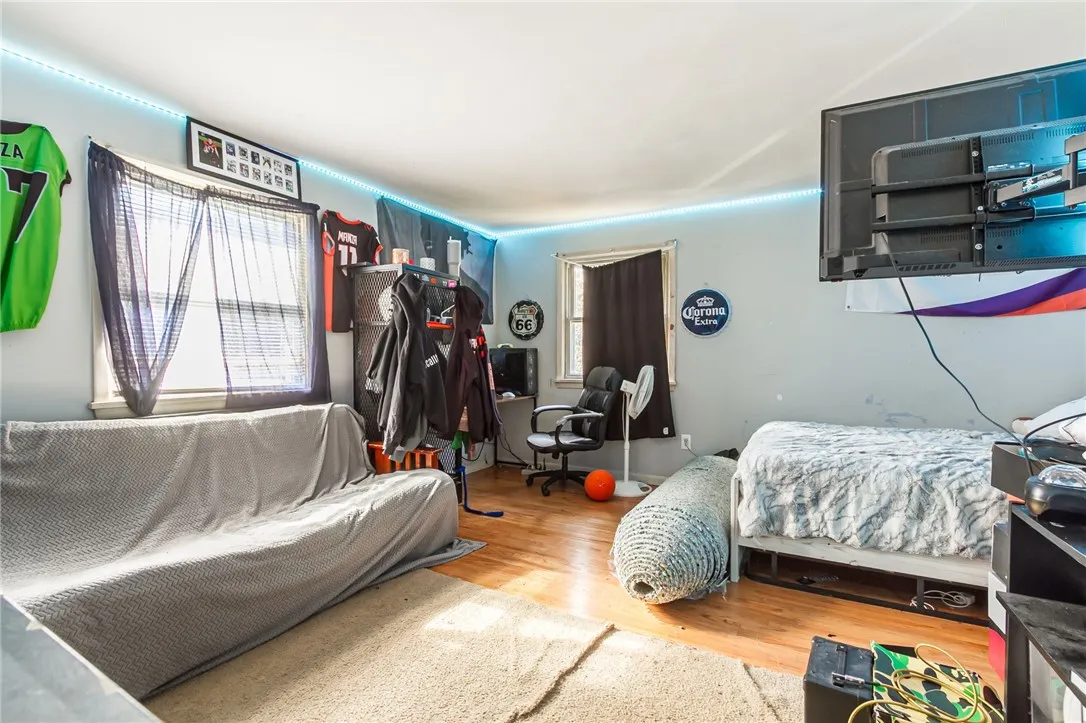 120-122 Afton Street, Rochester, New York 14612, Rochester, New York 14612, 4 Bedrooms Bedrooms, ,2 BathroomsBathrooms,Residential,Closed,120-122 Afton Street, Rochester, New York 14612,0,R1645984