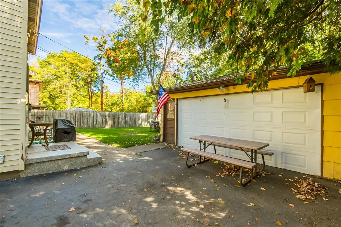 120-122 Afton Street, Rochester, New York 14612, Rochester, New York 14612, 4 Bedrooms Bedrooms, ,2 BathroomsBathrooms,Residential,Closed,120-122 Afton Street, Rochester, New York 14612,0,R1645984