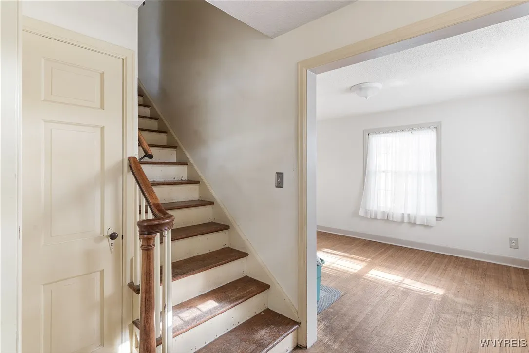242 Northwood Drive, Tonawanda, New York 14223, Tonawanda, New York 14223, 2 Bedrooms Bedrooms, 5 Rooms Rooms,1 BathroomBathrooms,Residential,Closed,242 Northwood Drive, Tonawanda, New York 14223,0,B1646396