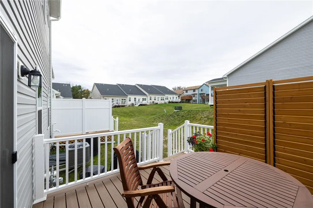 23 Keuka Lane, Canandaigua City, New York 14424, Canandaigua City, New York 14424, 3 Bedrooms Bedrooms, 8 Rooms Rooms,2 BathroomsBathrooms,Residential,For Sale,23 Keuka Lane, Canandaigua City, New York 14424,0,R1646535