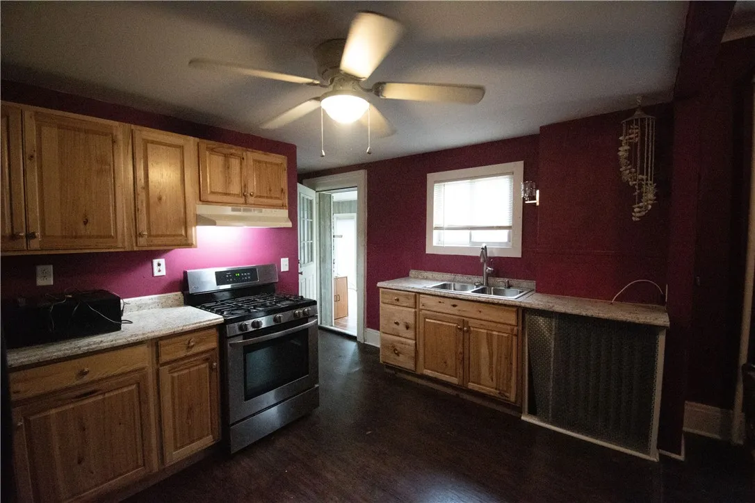 2770 Pre Emption Road, Geneva Town, New York 14556, Geneva Town, New York 14556, 5 Bedrooms Bedrooms, 12 Rooms Rooms,2 BathroomsBathrooms,Residential,For Sale,2770 Pre Emption Road, Geneva Town, New York 14556,0,R1646057