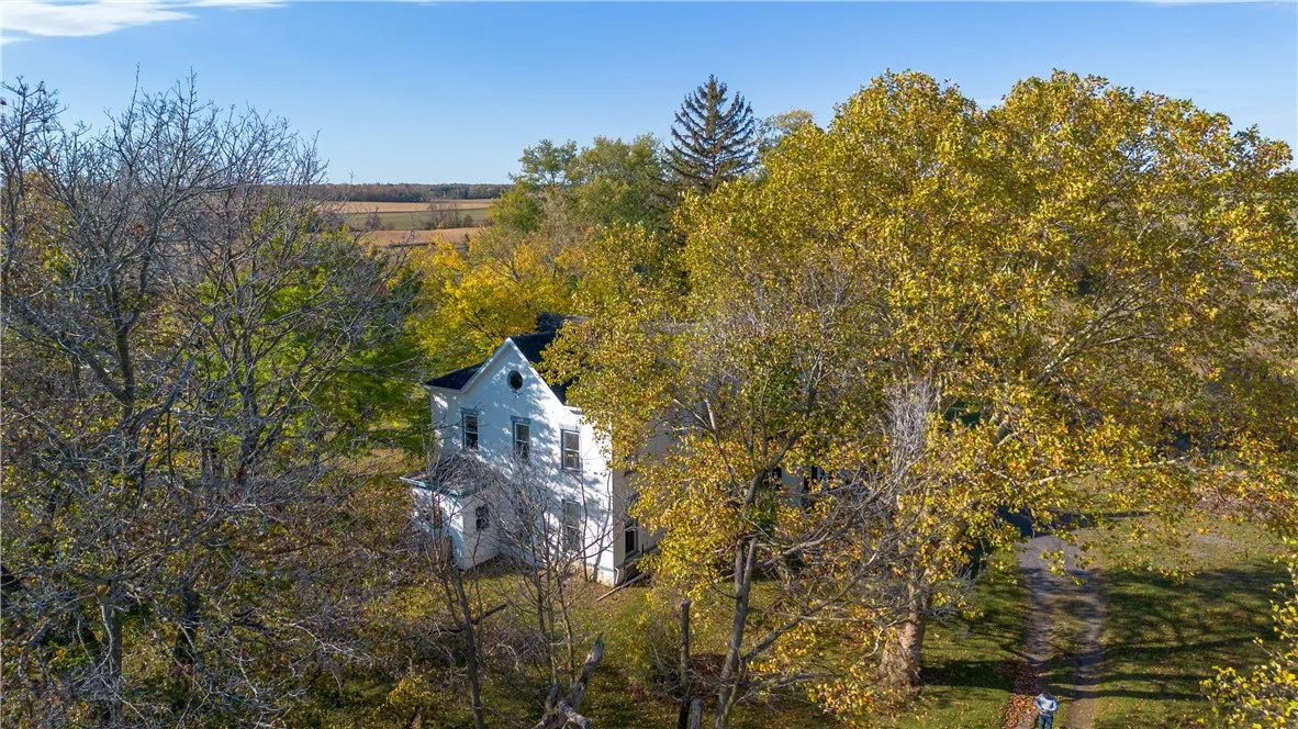 2770 Pre Emption Road, Geneva Town, New York 14456, Geneva Town, New York 14456, 5 Bedrooms Bedrooms, ,3 BathroomsBathrooms,Residential,For Sale,2770 Pre Emption Road, Geneva Town, New York 14456,0,R1646058