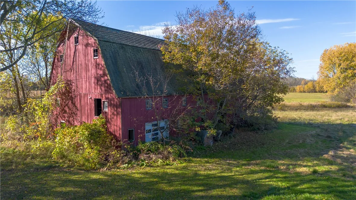 2770 Pre Emption Road, Geneva Town, New York 14456, Geneva Town, New York 14456, 5 Bedrooms Bedrooms, ,3 BathroomsBathrooms,Residential,For Sale,2770 Pre Emption Road, Geneva Town, New York 14456,0,R1646058