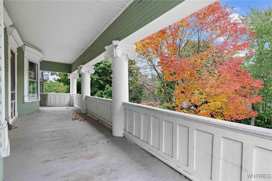 330 Ashland Avenue, Buffalo, New York 14222, Buffalo, New York 14222, 8 Bedrooms Bedrooms, ,2 BathroomsBathrooms,Residential,For Sale,330 Ashland Avenue, Buffalo, New York 14222,0,B1644814